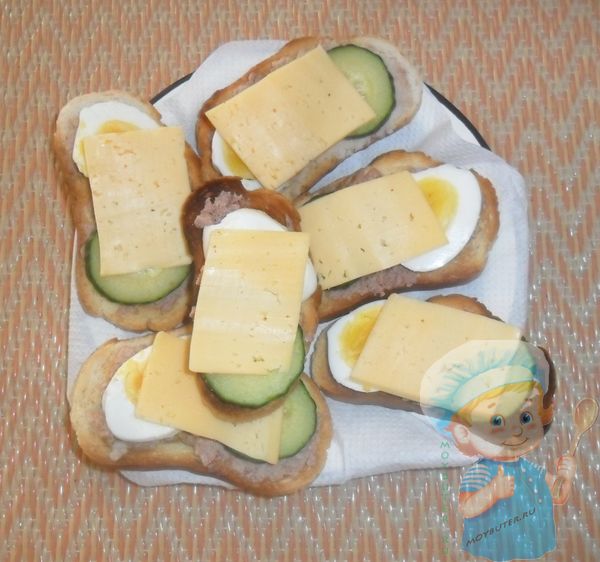 Бутерброды с печенью трески